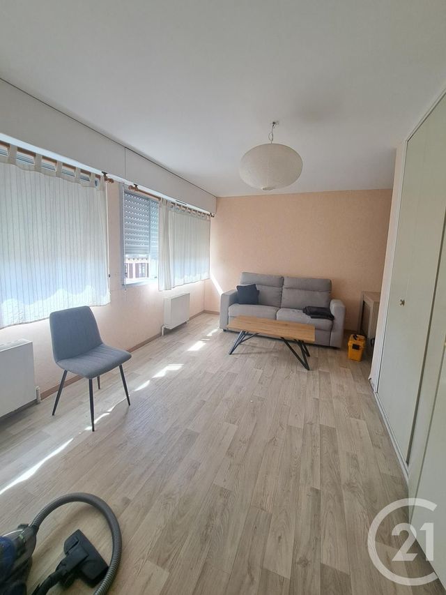 Appartement Studio à louer - 1 pièce - 28.0 m2 - RODEZ - 12 - MIDI-PYRENEES - Century 21 Foch Immobilier