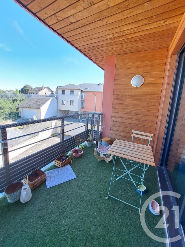 Appartement F2 à louer - 2 pièces - 46.7 m2 - SEBAZAC CONCOURES - 12 - MIDI-PYRENEES - Century 21 Foch Immobilier