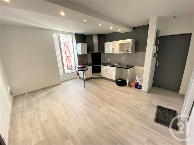 Appartement T2 à louer - 2 pièces - 40.65 m2 - RODEZ - 12 - MIDI-PYRENEES - Century 21 Foch Immobilier