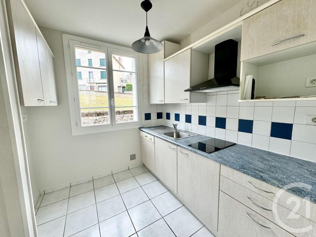 Appartement T3 à louer - 3 pièces - 58.68 m2 - RODEZ - 12 - MIDI-PYRENEES - Century 21 Foch Immobilier